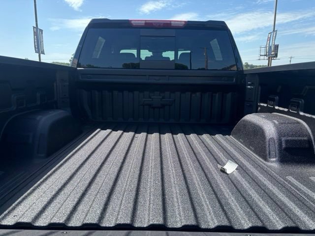 New 2026 Chevrolet Silverado 1500 High Country AWD/4WD image 10