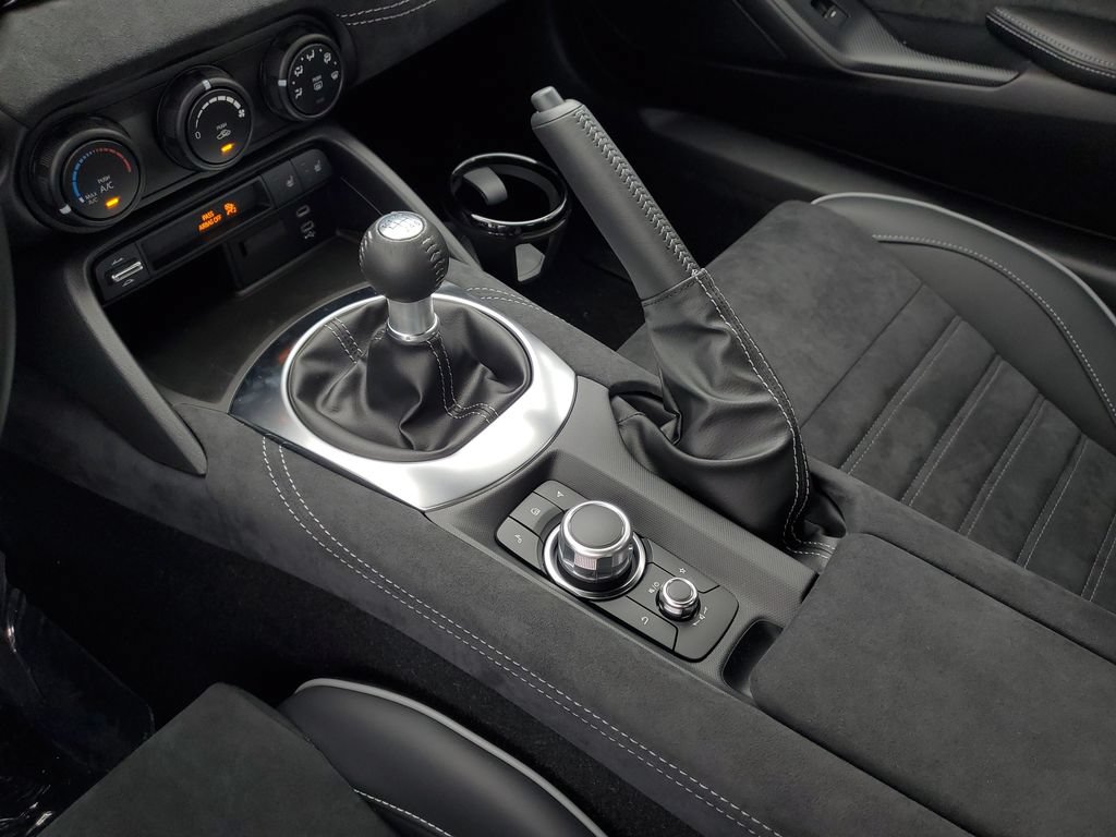 New 2026 MAZDA MX-5 Miata RF Club w/ Weather Package RWD image 24