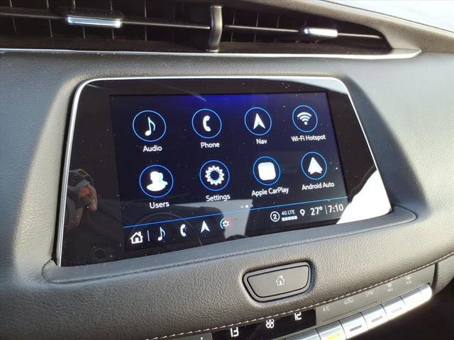 Used 2023 Cadillac XT4 Premium Luxury w/ Cold Weather Package image 28