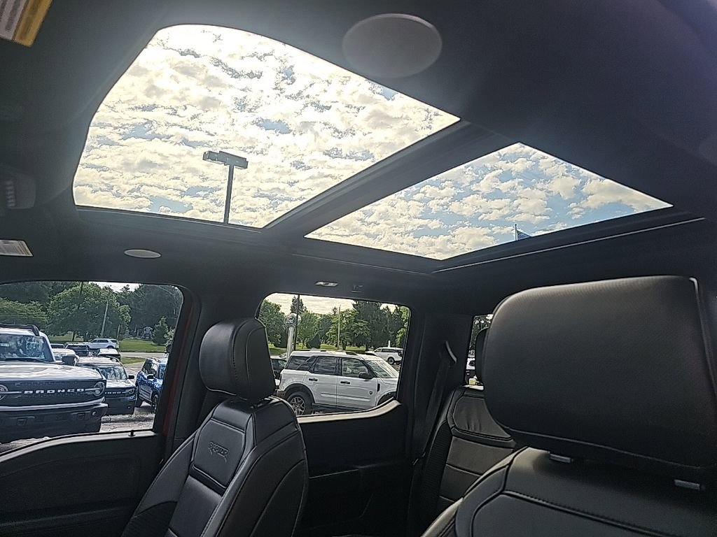 Used 2023 Ford F150 Raptor w/ Raptor Carbon Fiber Package AWD/4WD image 10