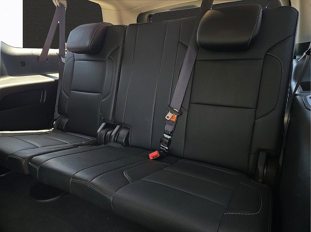 Used 2020 GMC Yukon XL SLT w/ Premium Edition RWD image 9