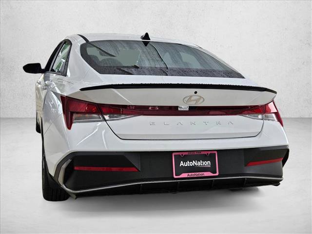 New 2025 Hyundai Elantra Sport image 9