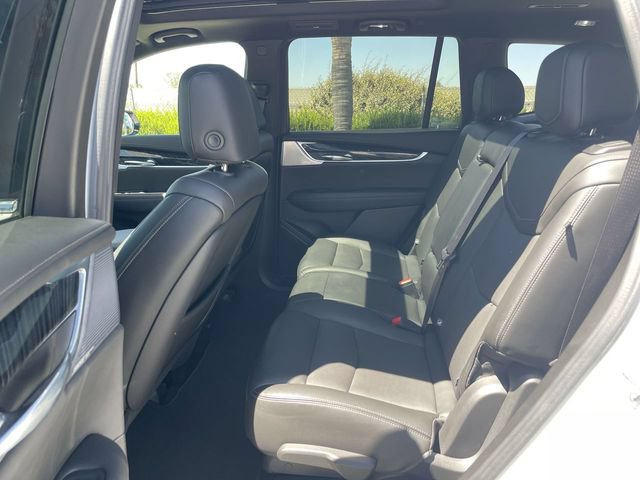 Used 2024 Cadillac XT6 Premium Luxury w/ Technology Package AWD/4WD image 26