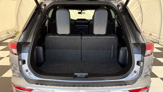 Used 2023 Mitsubishi Outlander SE AWD/4WD image 4