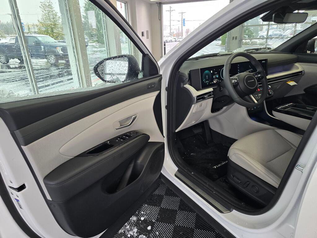 New 2026 Hyundai Tucson Limited image 34