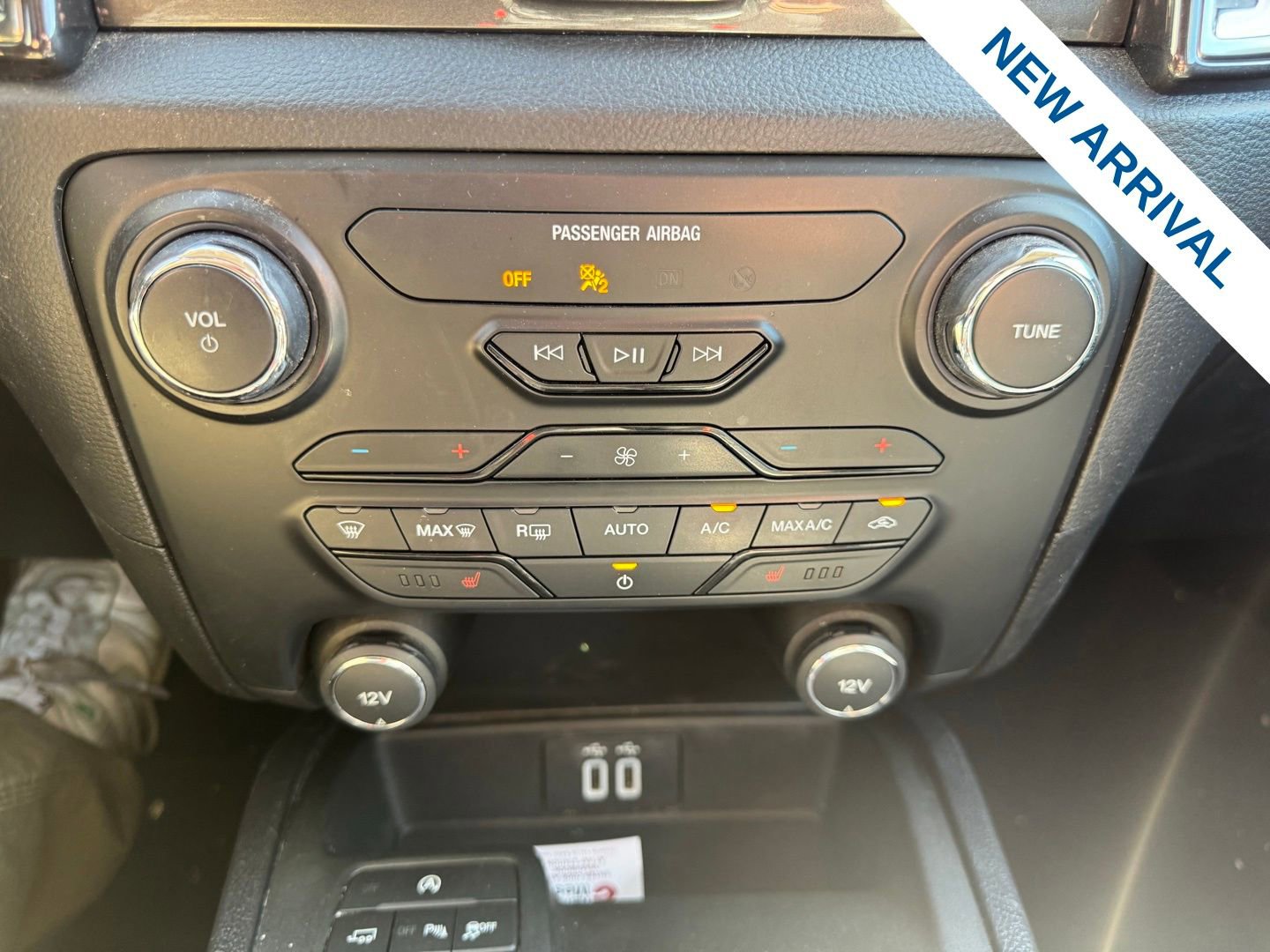 Used 2021 Ford Ranger Lariat w/ Equipment Group 501A High image 25