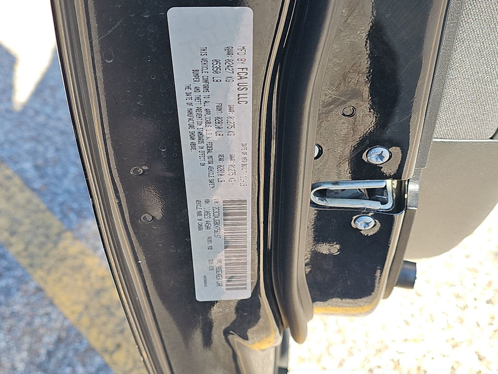 Used 2019 Dodge Charger SXT w/ Cold Weather Package image 14