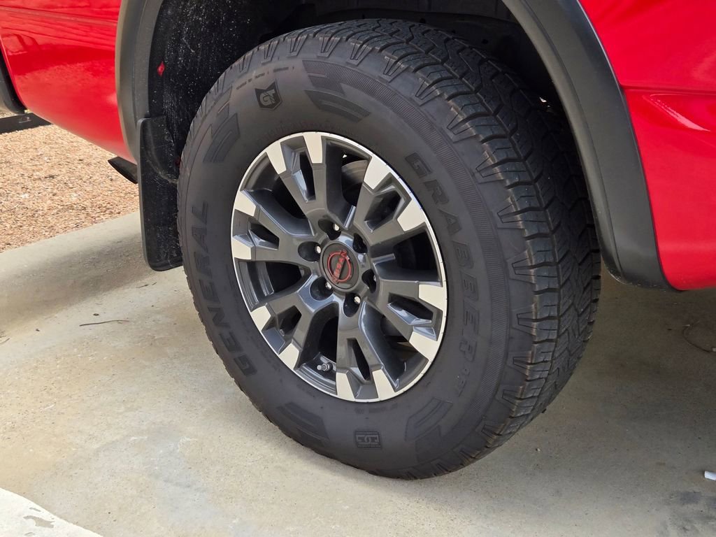 Used 2024 Nissan Titan PRO-4X w/ Pro-4x Utility Package AWD/4WD image 9