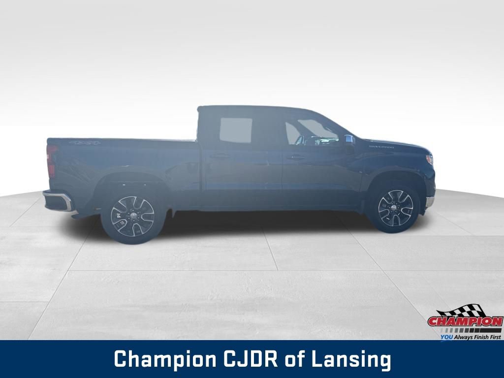Used 2023 Chevrolet Silverado 1500 LT image 7