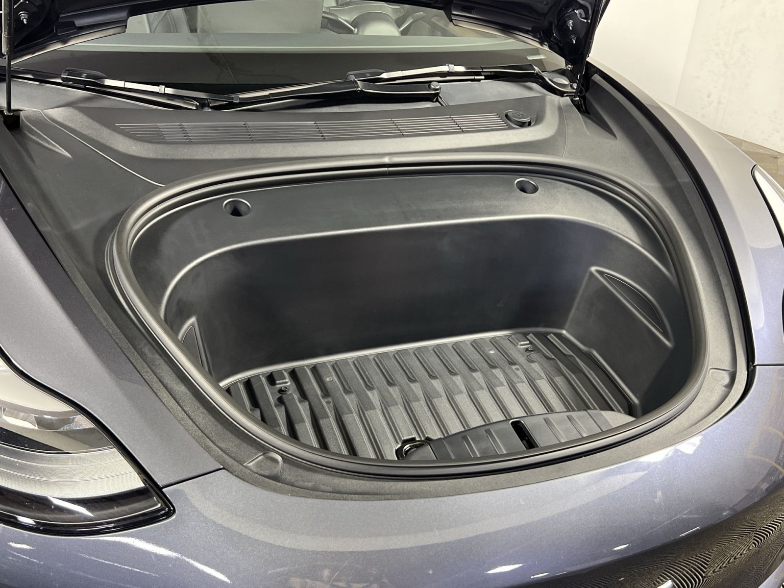 Used 2023 Tesla Model 3 Standard Range RWD image 30