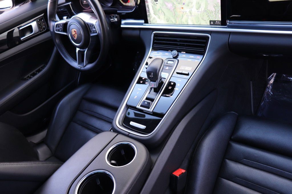 Used 2018 Porsche Panamera 4S w/ Premium Package Plus AWD/4WD image 54