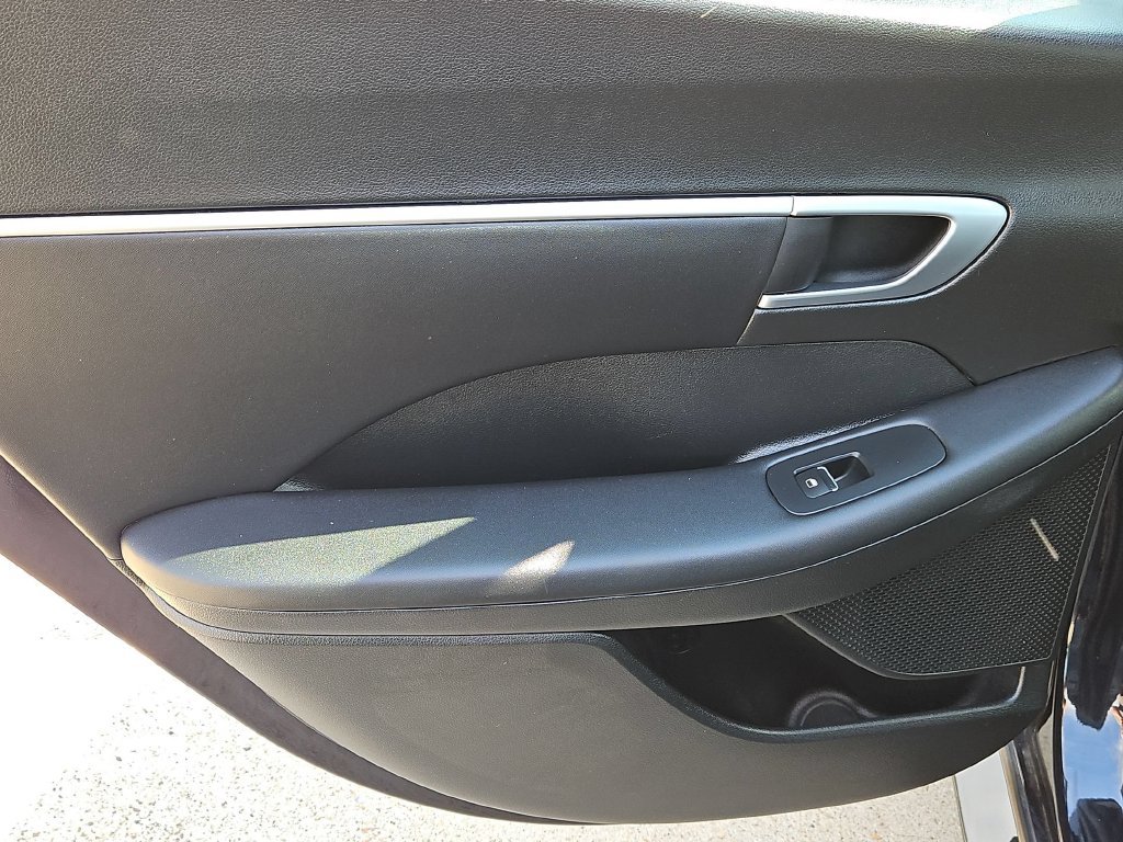 Used 2025 Hyundai Sonata SEL FWD image 27