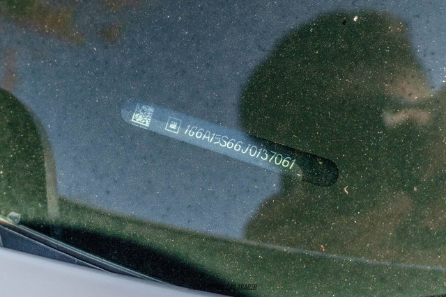 Used 2018 Cadillac CTS V w/ Luxury Package image 87