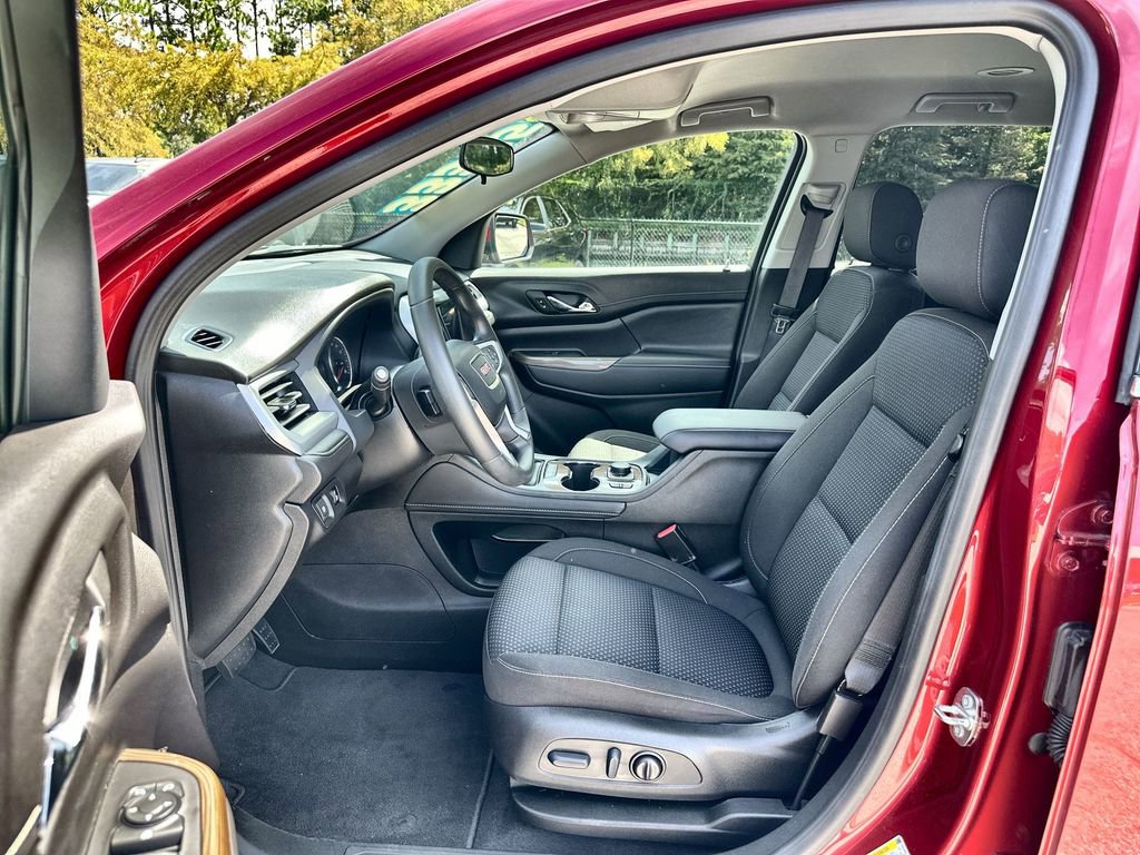 Certified 2023 GMC Acadia SLE w/ Driver Convenience Package image 19