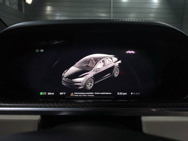 Used 2023 Tesla Model X Plaid image 25