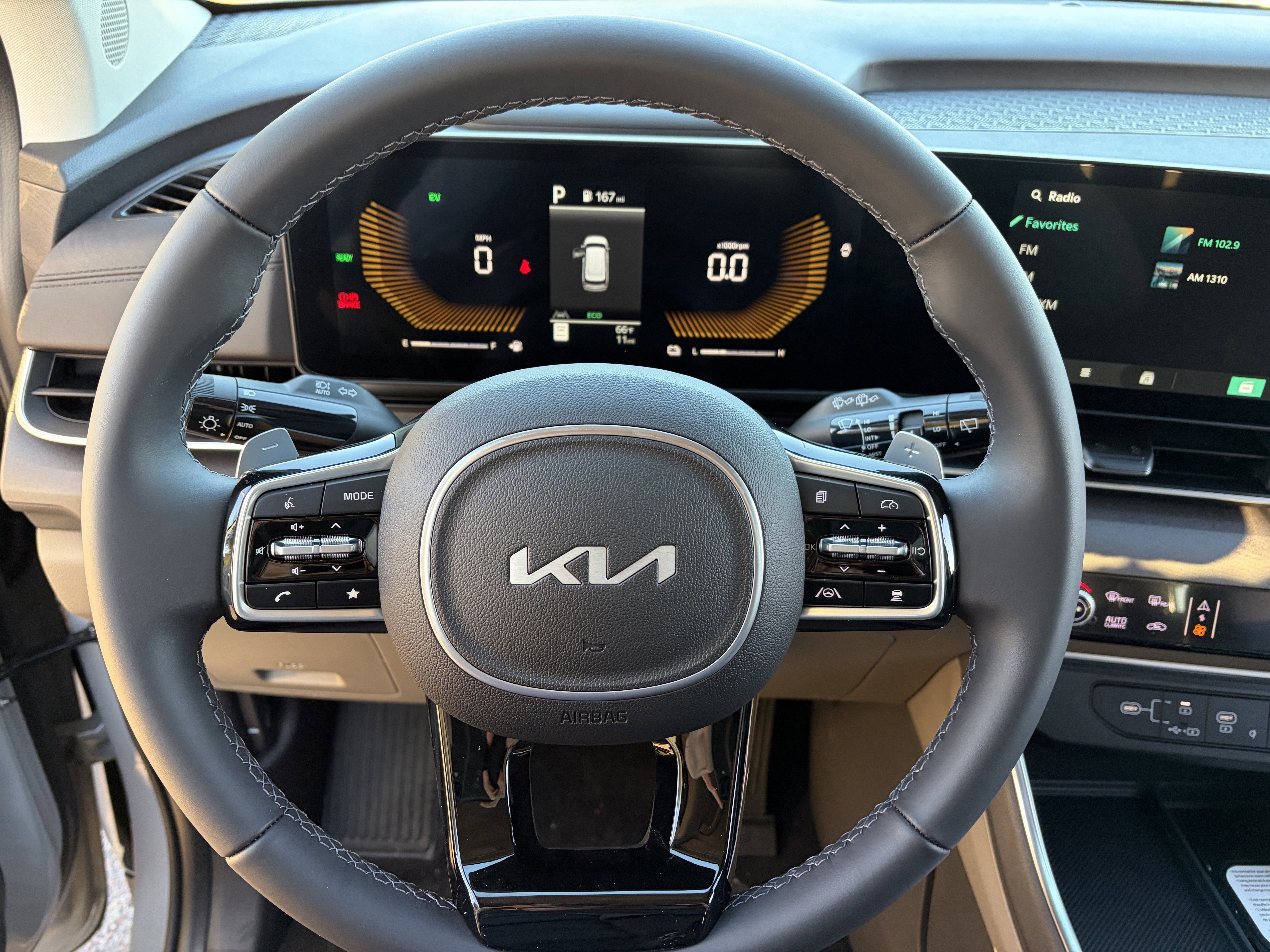 New 2026 Kia Carnival EX image 21