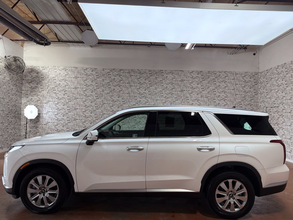 Used 2024 Hyundai Palisade SEL FWD image 4