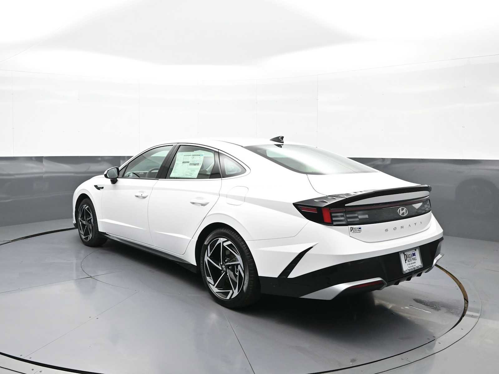 New 2026 Hyundai Sonata SEL FWD image 8