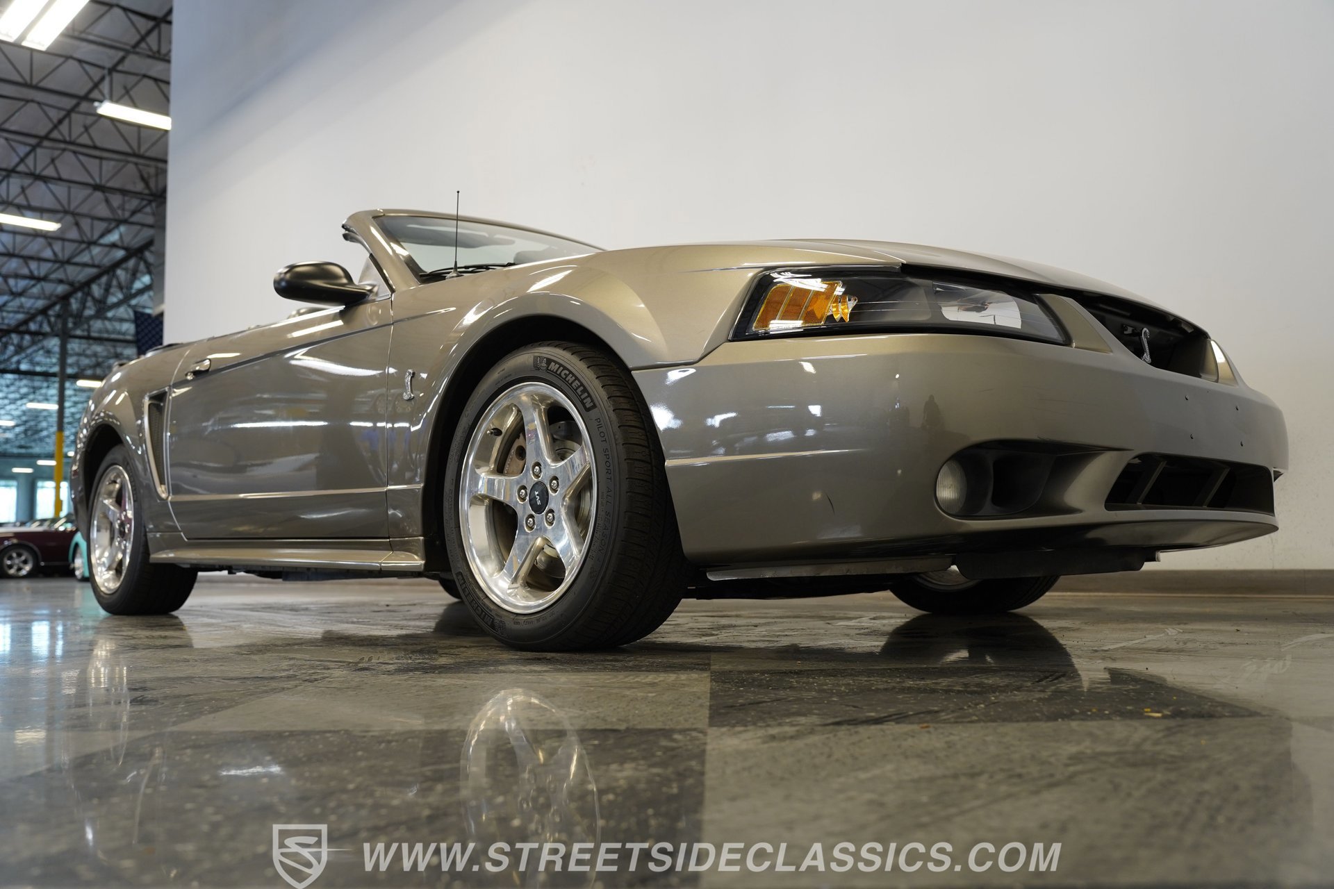 Used 2001 Ford Mustang Cobra RWD image 35