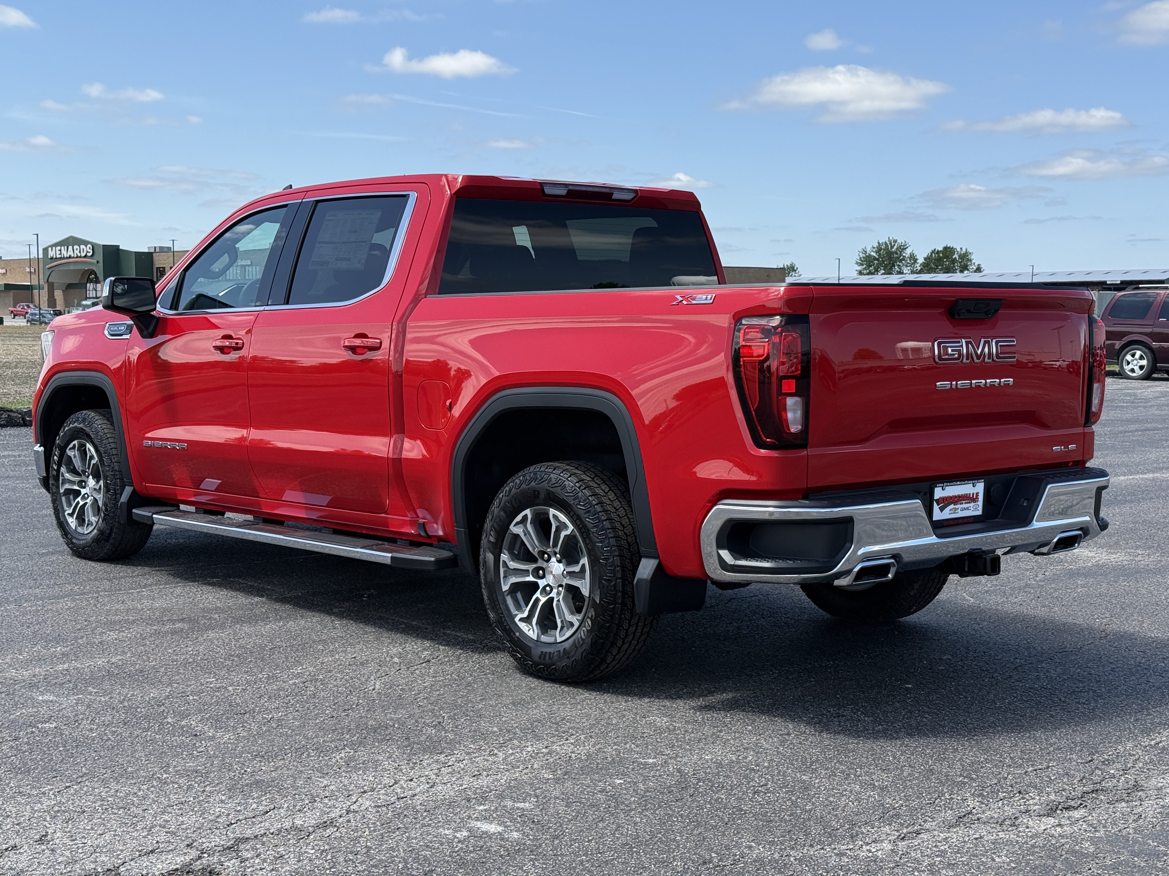 New 2026 GMC Sierra 1500 SLE AWD/4WD image 7
