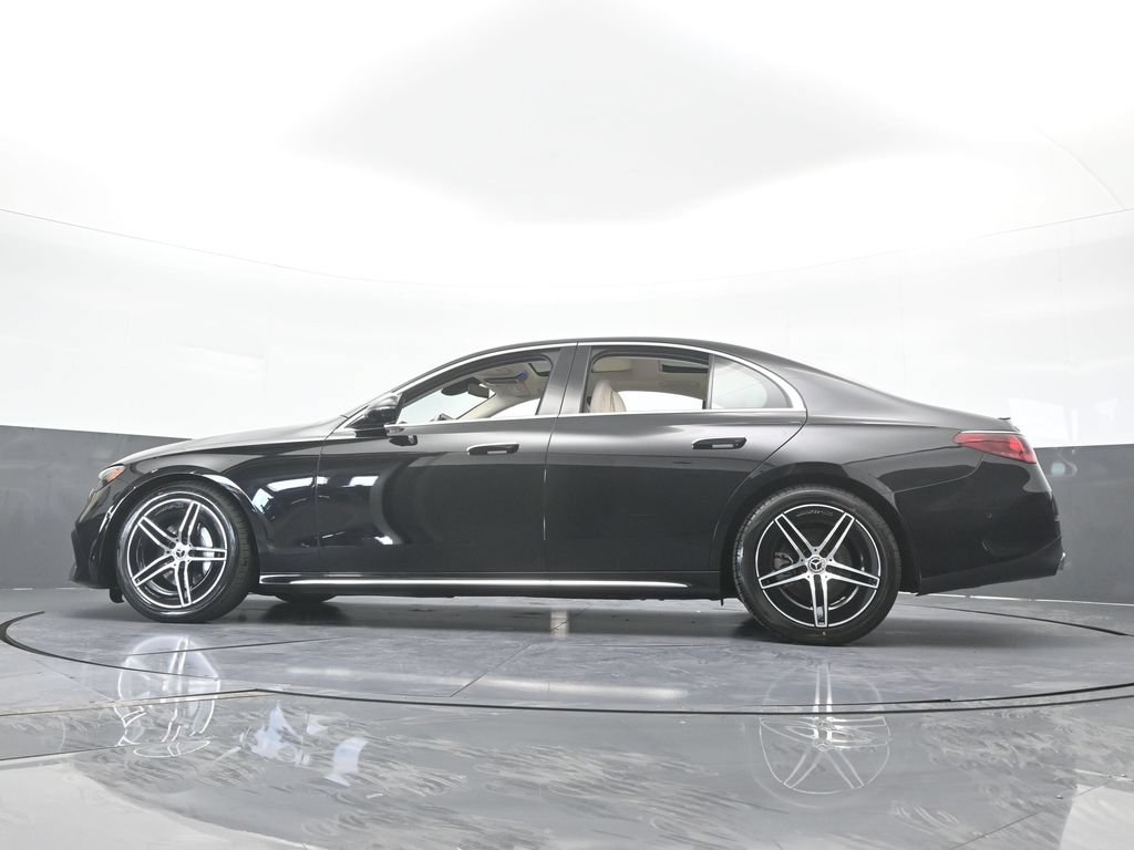 Used 2025 Mercedes-Benz E 350 Sedan w/ Winter Package image 60