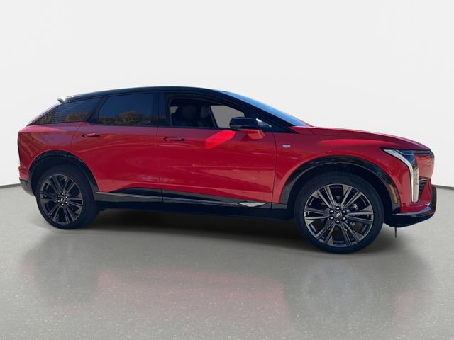 New 2026 Cadillac Optiq Sport 2 w/ LPO, Floor Liner Package image 7