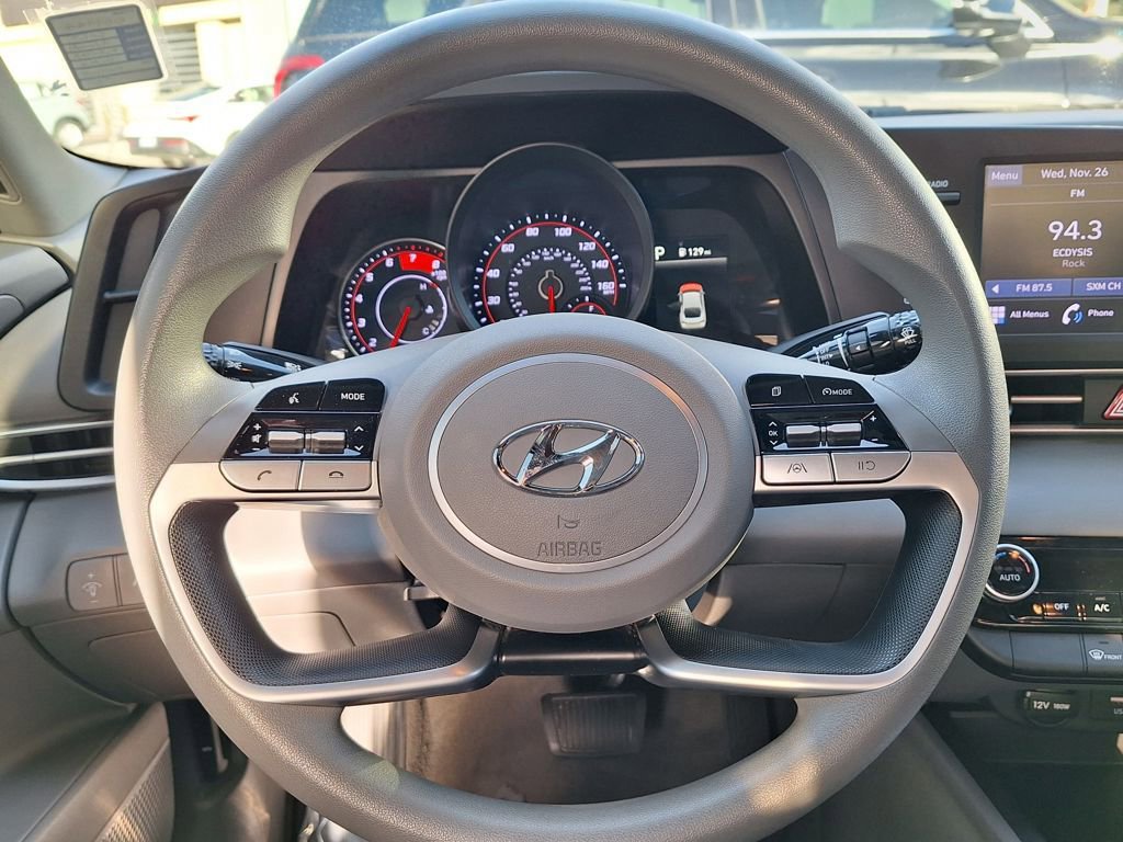 Certified 2023 Hyundai Elantra SEL image 14