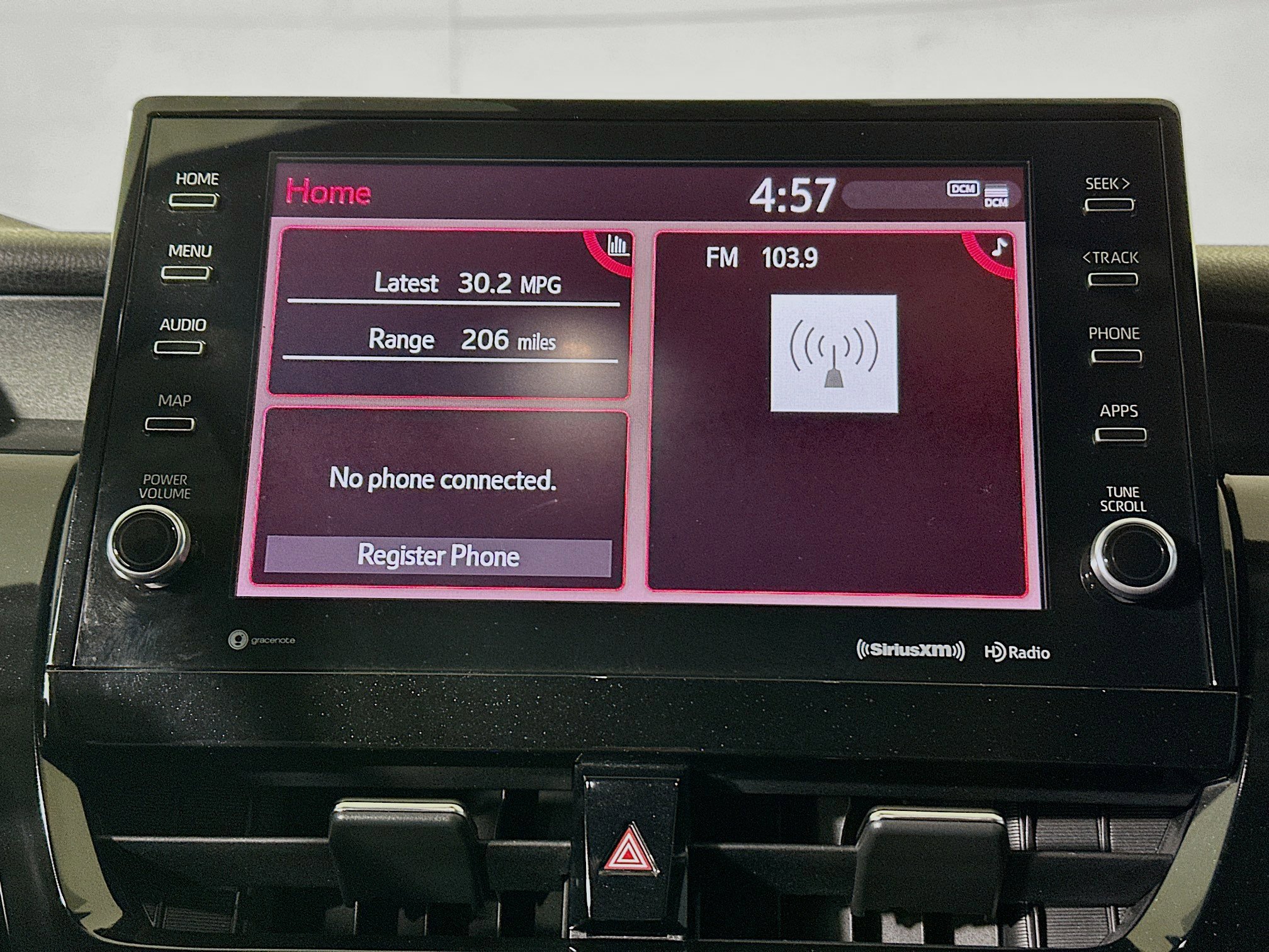 Used 2022 Toyota Camry SE w/ Audio Upgrade Package FWD image 24