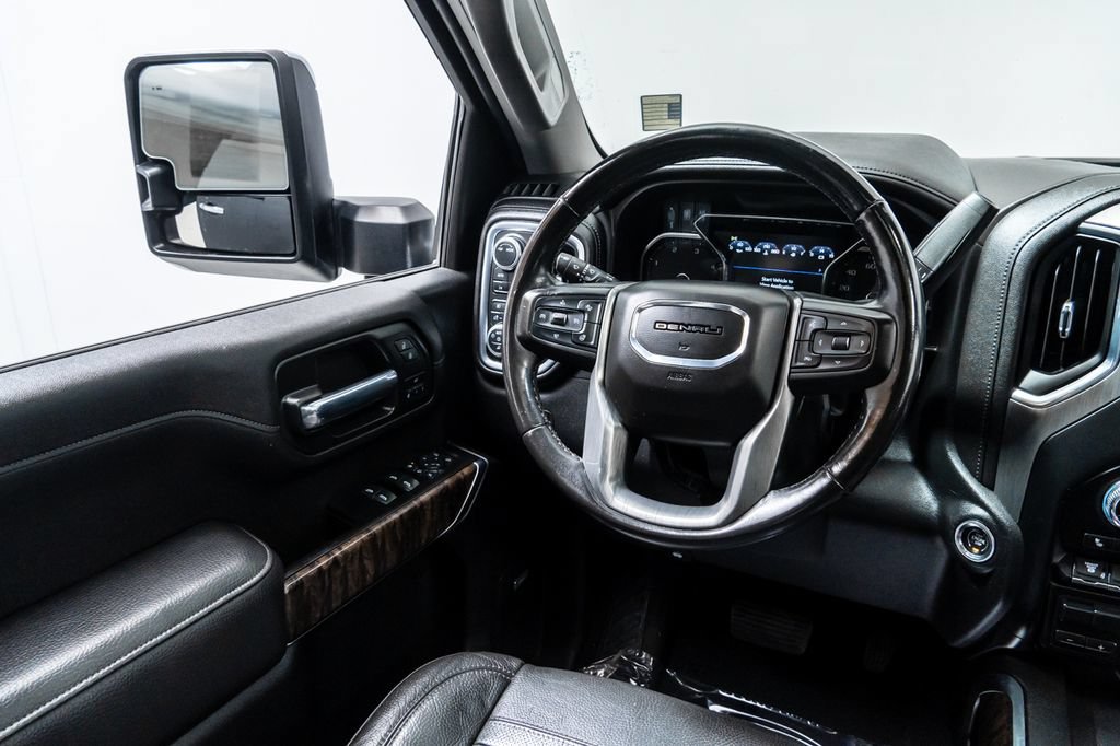 Used 2020 GMC Sierra 2500 Denali w/ Denali Ultimate Package AWD/4WD image 21
