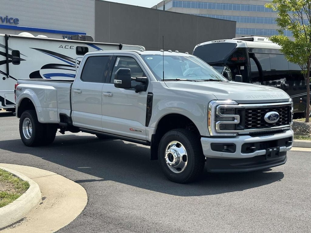 New 2026 Ford F350 Platinum