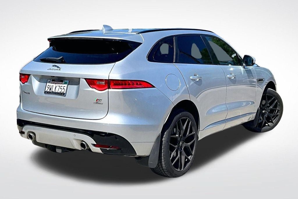Used 2017 Jaguar F-PACE S AWD/4WD image 10