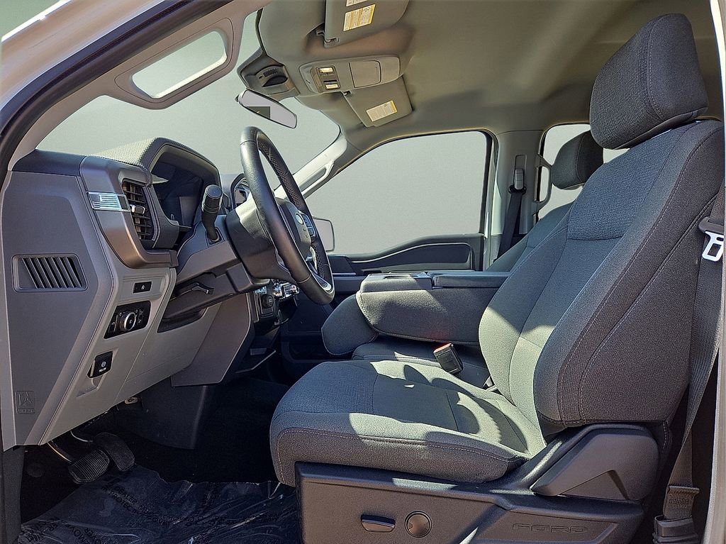 Used 2025 Ford F150 XLT w/ Equipment Group 301A Standard image 23
