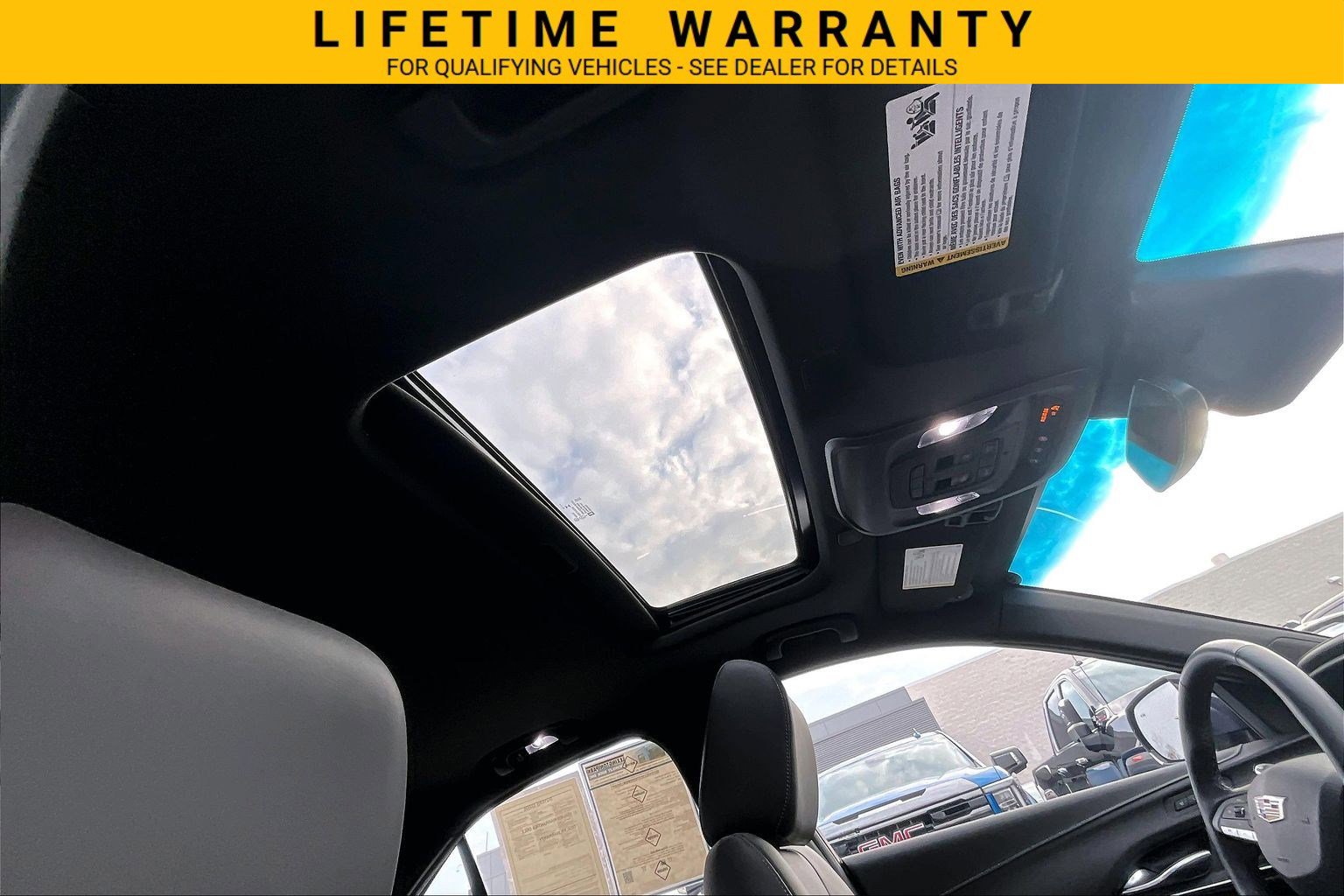 Used 2025 Cadillac CT4 Premium Luxury RWD image 18