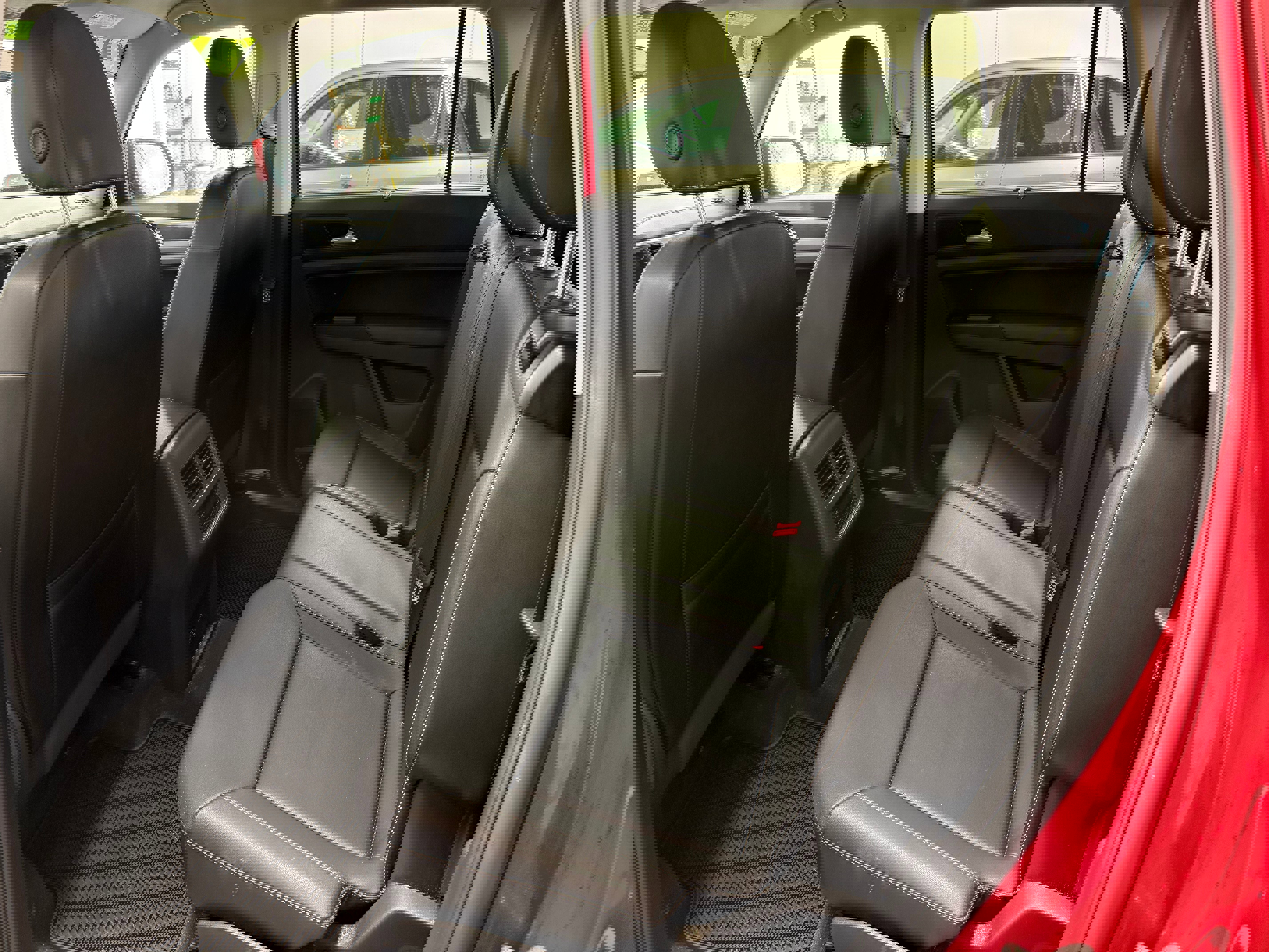 Used 2021 Volkswagen Atlas SE w/ Panoramic Sunroof Package AWD/4WD image 9