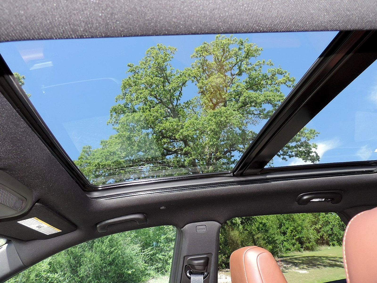 New 2026 Cadillac XT5 Premium Luxury w/ Driver Assist Package FWD image 10