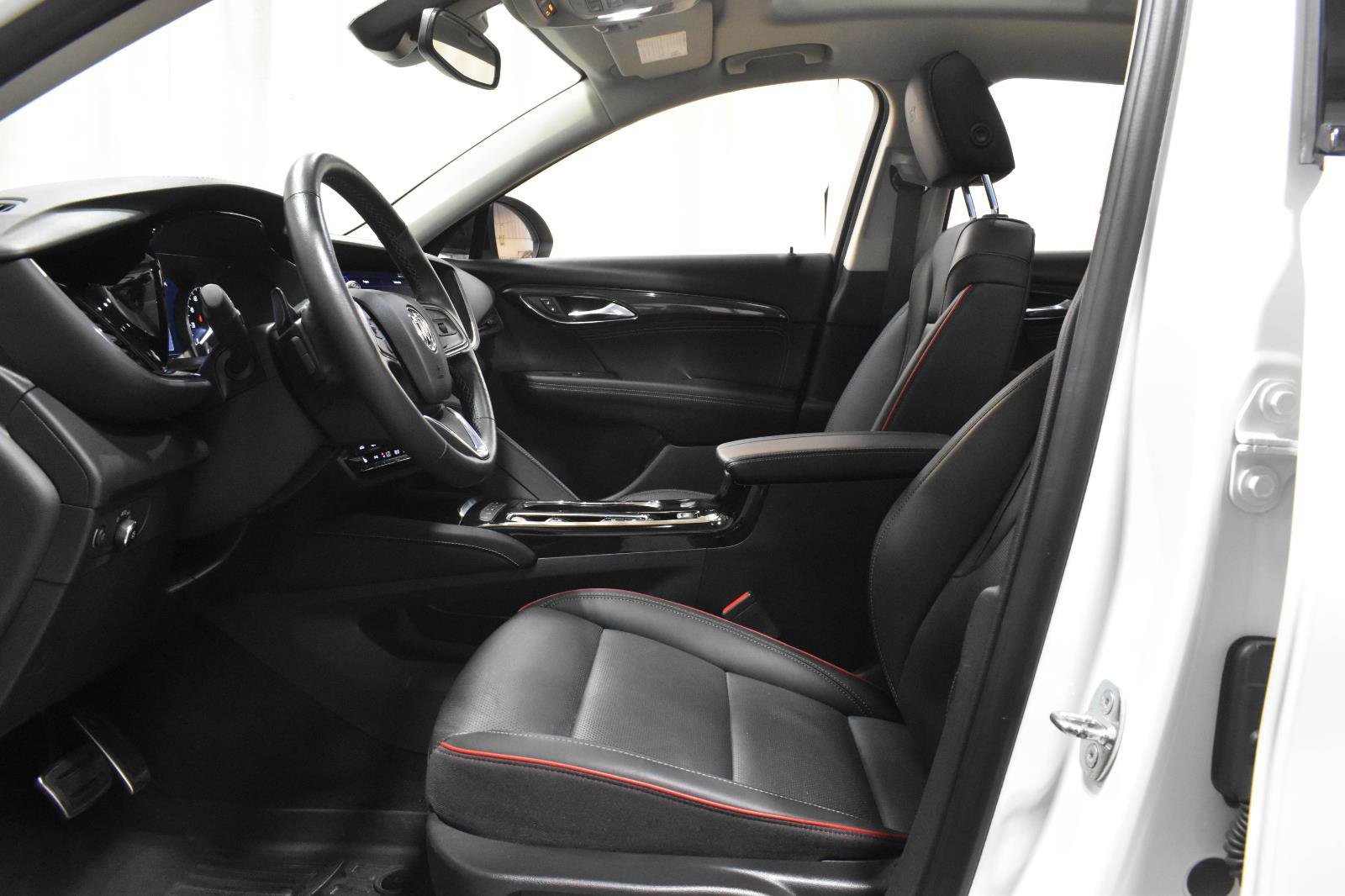 Used 2023 Buick Envision Essence w/ Sport Touring Package AWD/4WD image 7