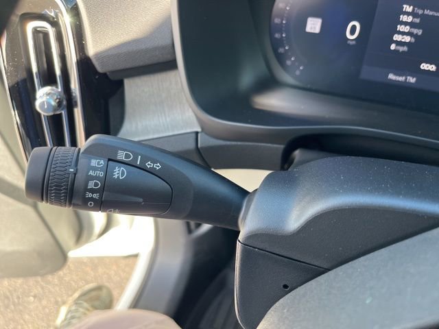 New 2026 Volvo XC40 B5 Ultra w/ Climate Package AWD/4WD image 14