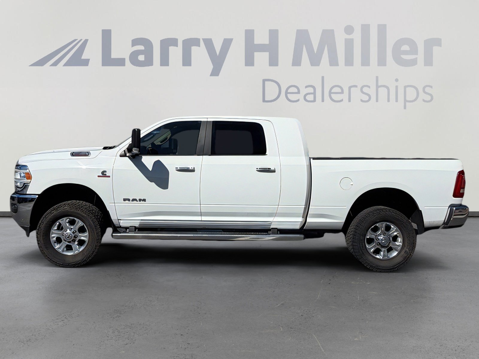 Used 2019 RAM 2500 Big Horn w/ Towing Technology Group image 2
