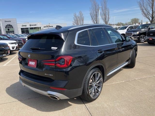 Used 2022 BMW X3 xDrive30i w/ Convenience Package AWD/4WD image 6