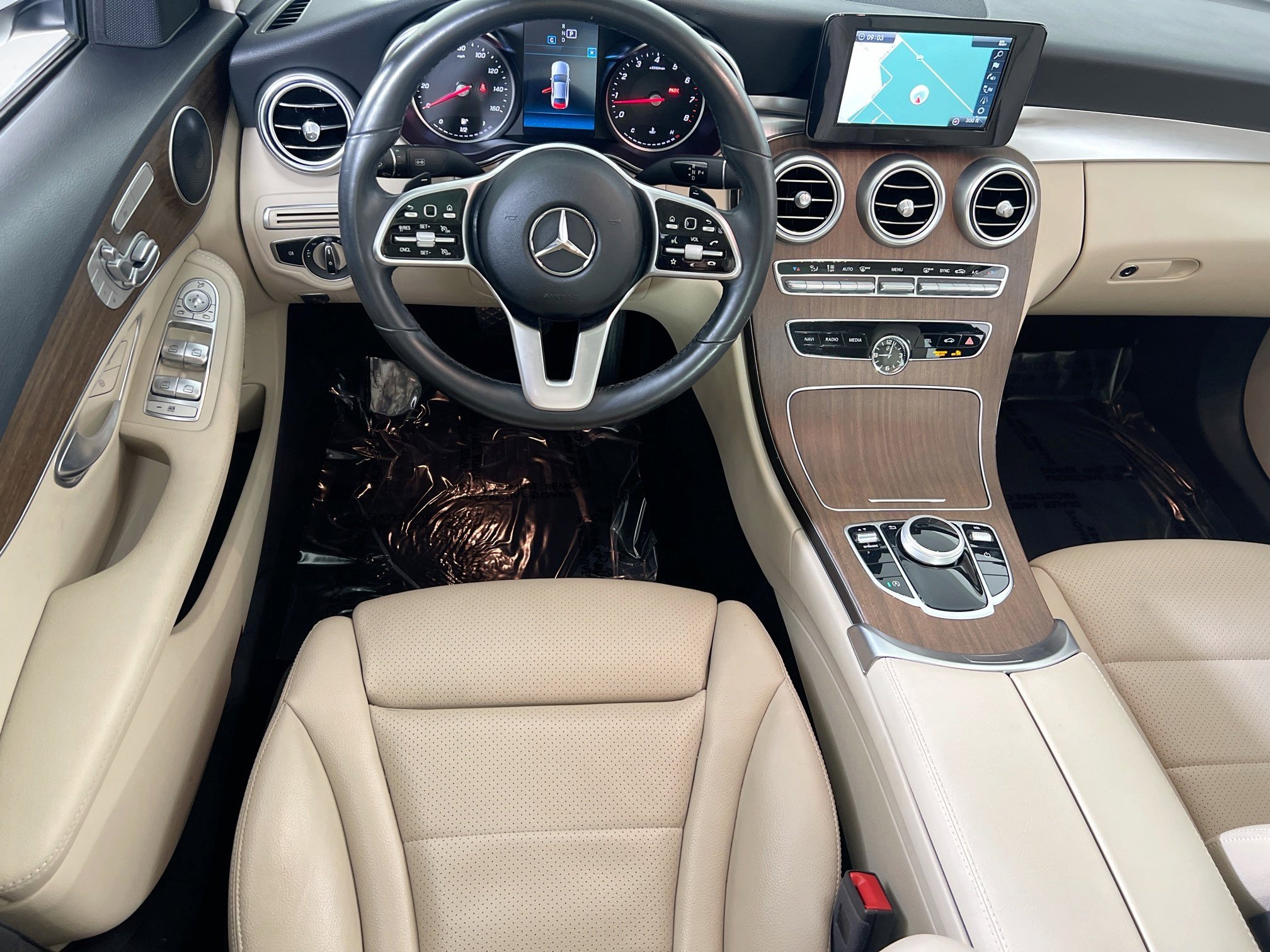 Used 2019 Mercedes-Benz C 300 4MATIC Sedan image 23