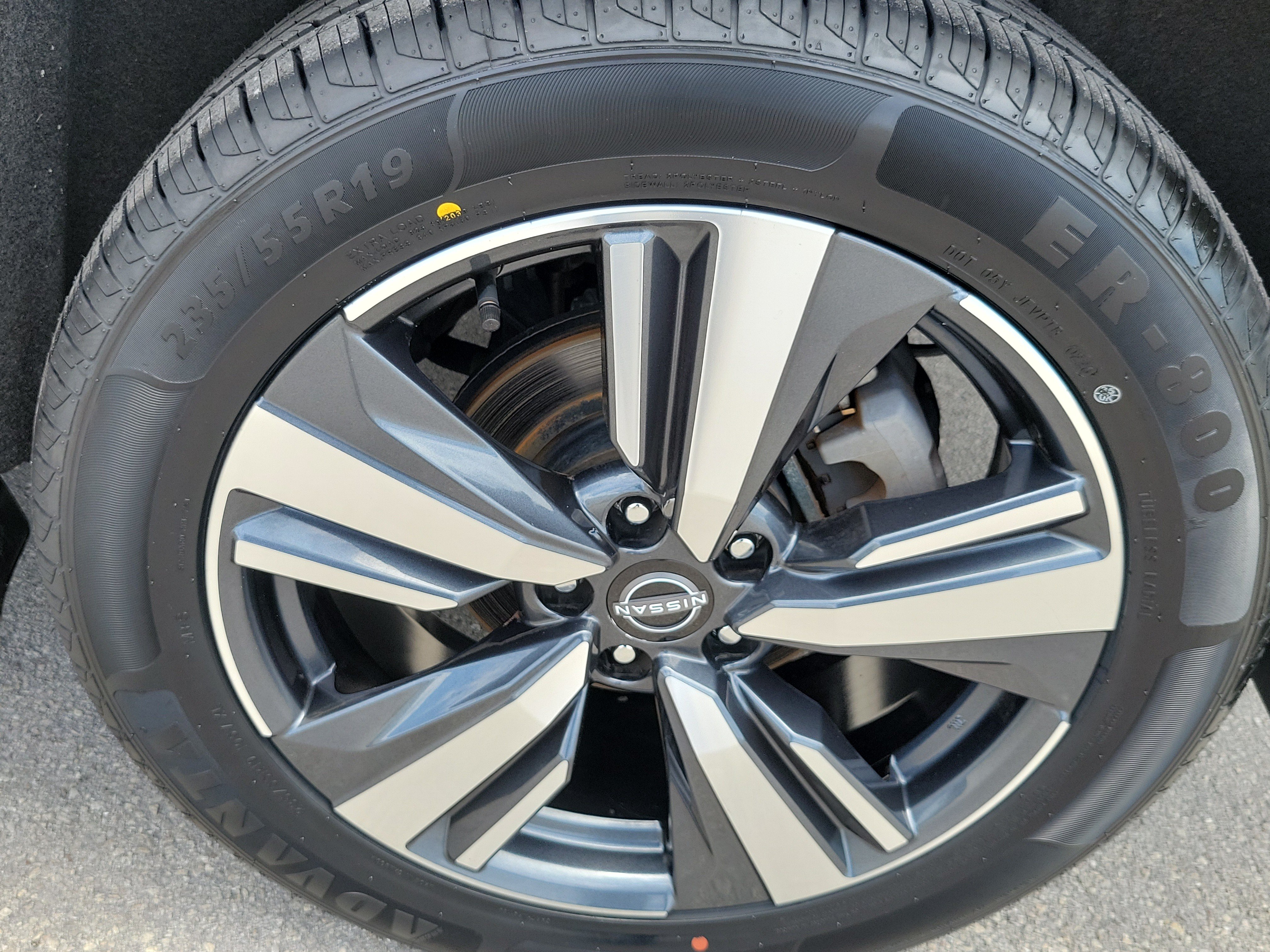 Used 2023 Nissan Rogue SL AWD/4WD image 30