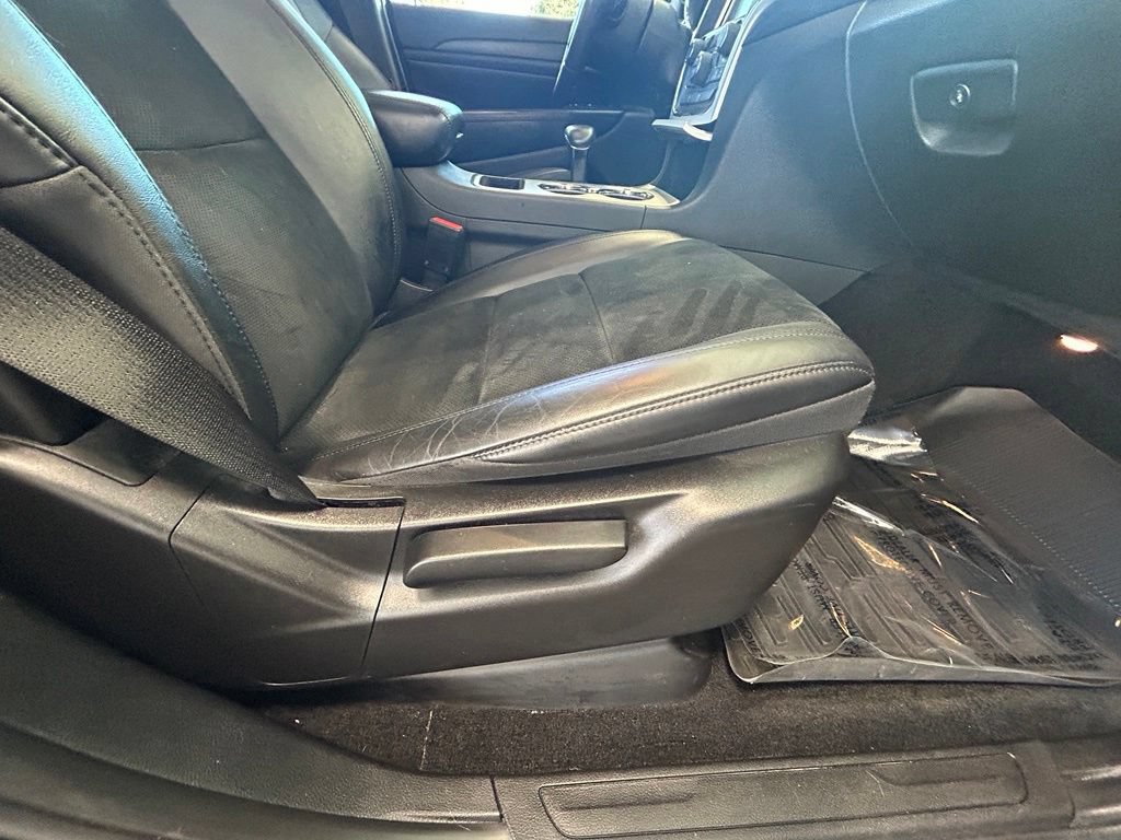 Used 2015 Jeep Grand Cherokee Altitude RWD image 23