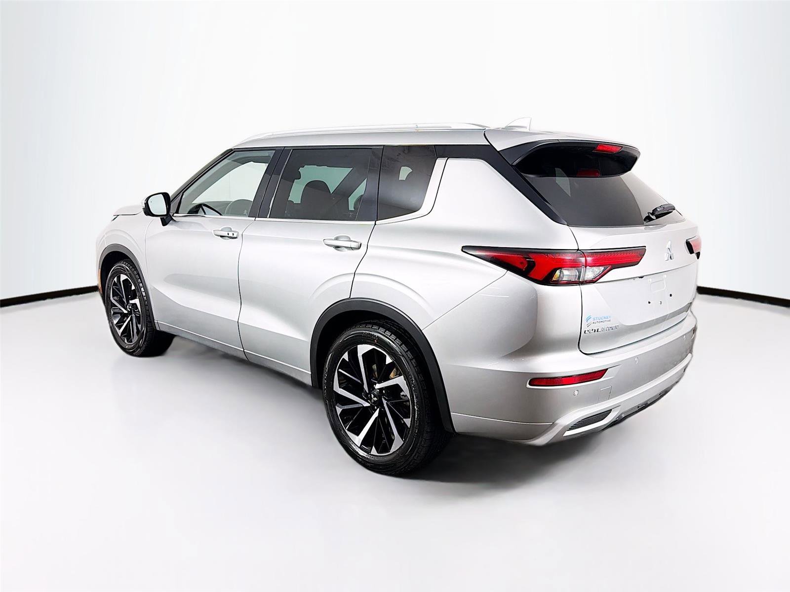 Used 2022 Mitsubishi Outlander SEL image 5