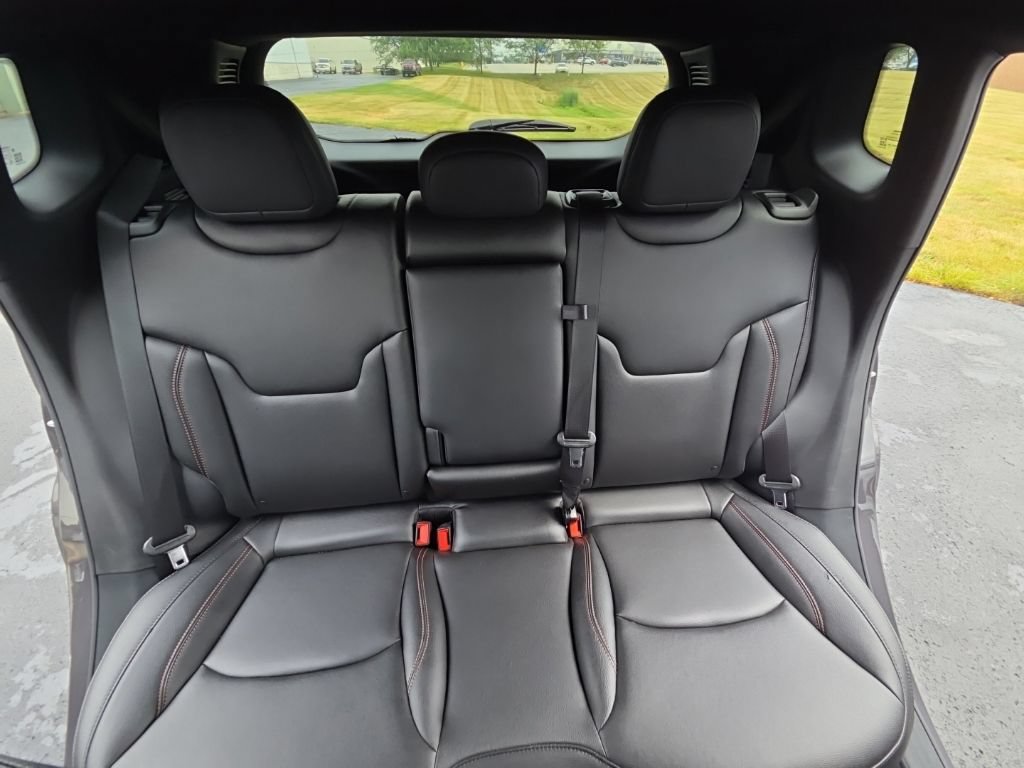 Used 2024 Jeep Compass Limited AWD/4WD image 23