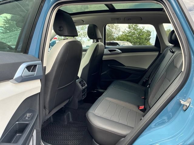 New 2026 Volkswagen Taos SE AWD/4WD image 8