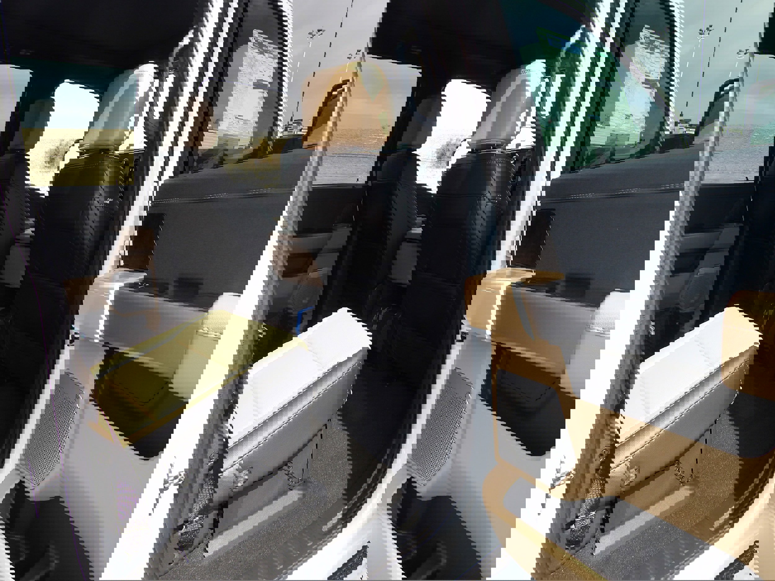 New 2025 Ford F250 Lariat w/ Chrome Package image 13