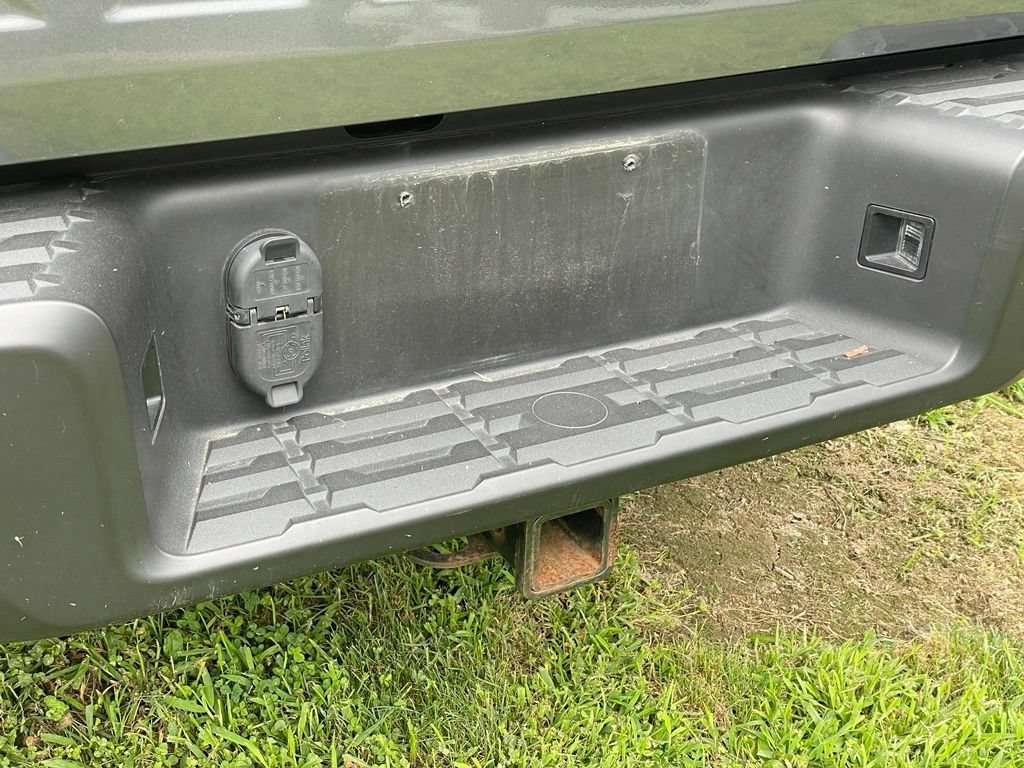 Certified 2023 Nissan Frontier SV w/ Tow Package AWD/4WD image 25