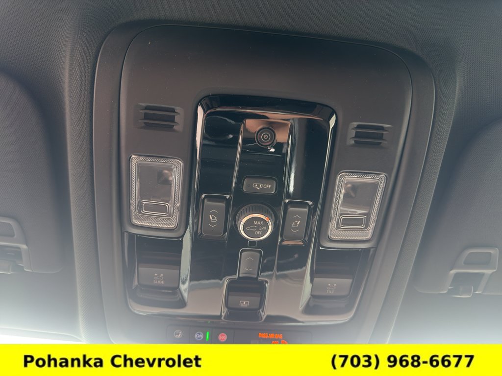 New 2026 Chevrolet Suburban High Country AWD/4WD image 19