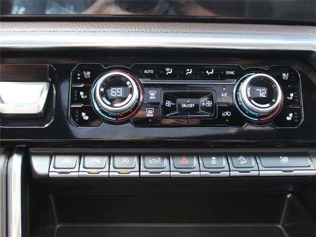 Used 2023 GMC Sierra 1500 Denali w/ Denali Reserve Package image 17