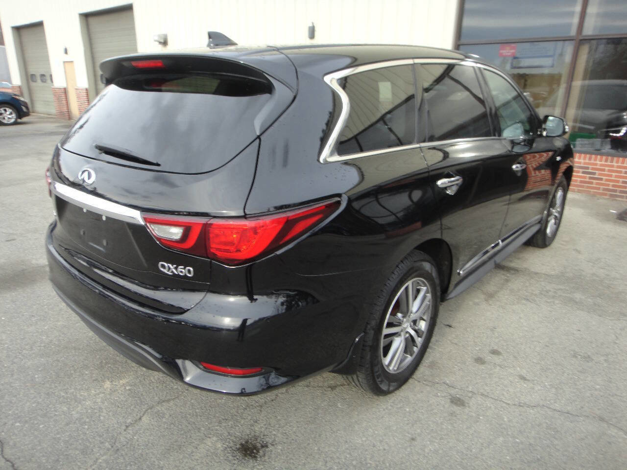 Used 2019 INFINITI QX60 Pure AWD/4WD image 6